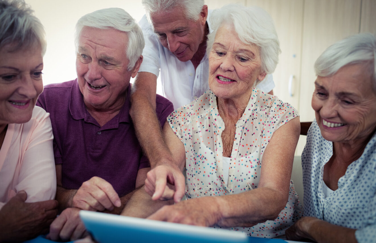 Seniors, à vos claviers !