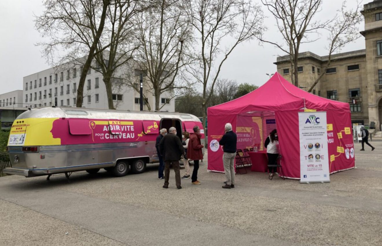 À la rencontre des habitants pour les former aux risques de l’AVC