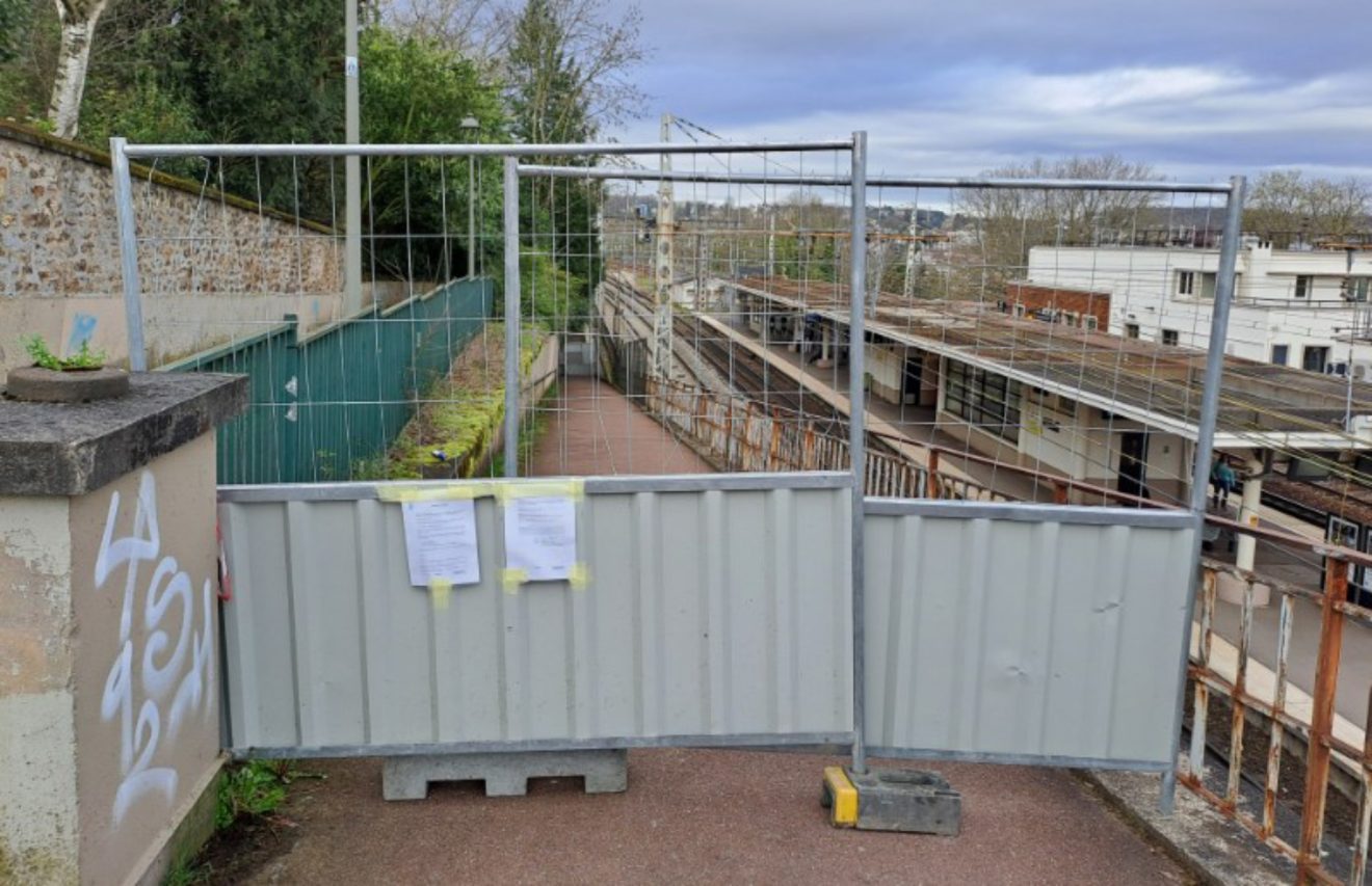 Déviation piétonne pour les usagers de la gare Sèvres Rive gauche
