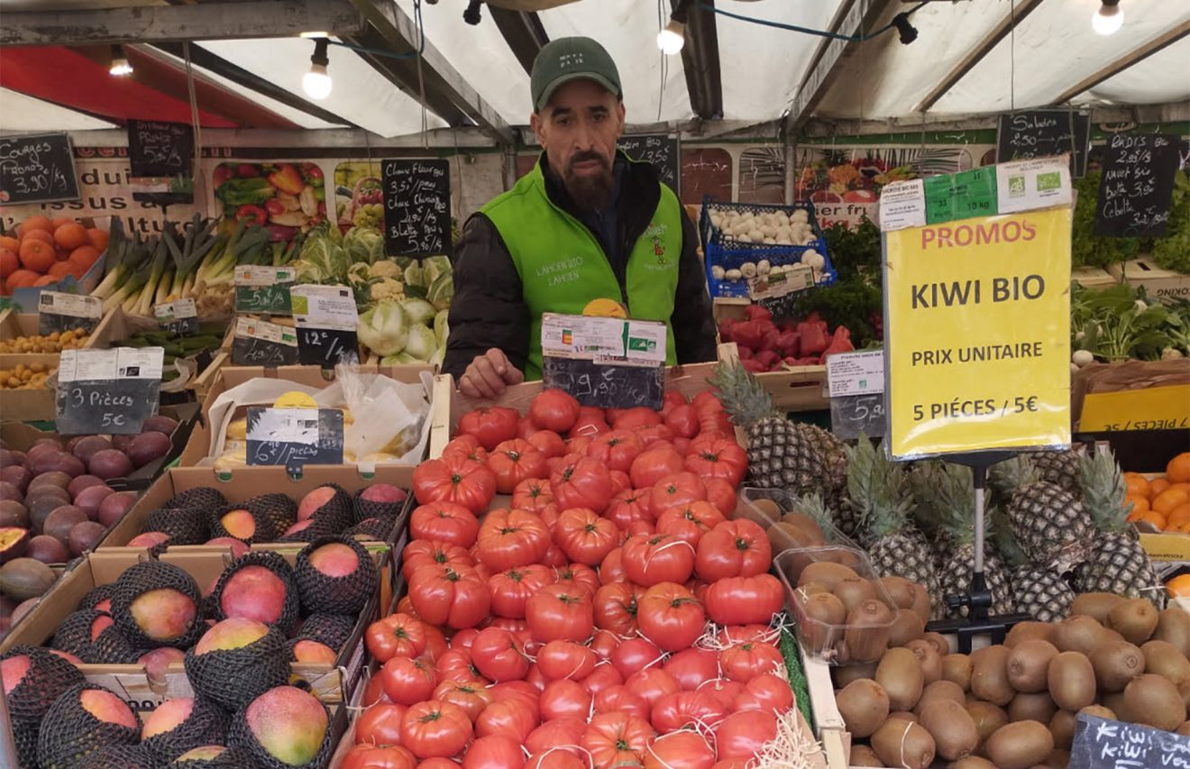 Lahcen Bio s’installe sur le marché de Sèvres